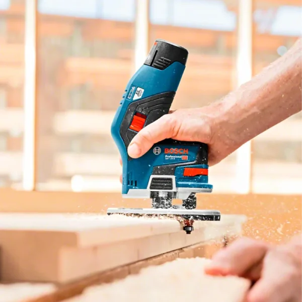 Ruteadora 12V 6 mm/8 mm/1/4" Baretool (Sin baterías ni cargador) Bosch GKF 12V-8 0601.6B0.0L0-000