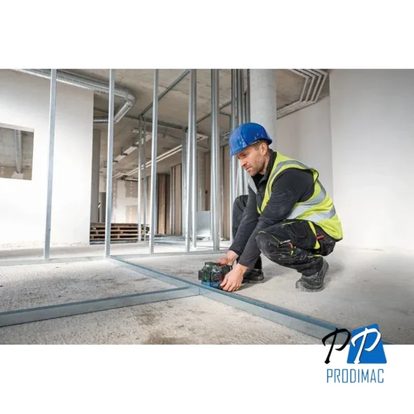 0601.065.1G0-000-4.webp Nivel Láser de 3 Lineas Verde 35 Metros Bosch GLL 18V-120-33 CG 0601.065.1G0-000