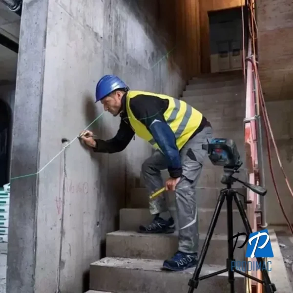 Nivel laser Combinado De Lineas Y Puntos GCL 2-50G 0601.066.M01-000