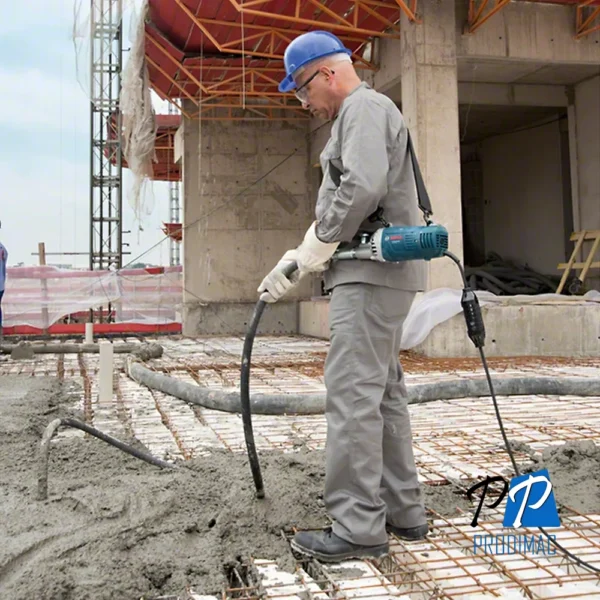 Vibrador de Concreto 1 3/8" 2200W 15000 vpm Bosch GVC 22 EX 0601.283.1E1-000