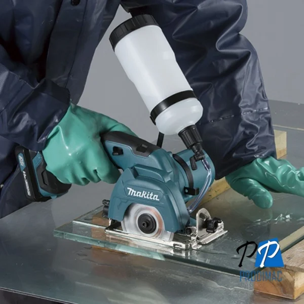 Cortadora de Vidrio 3 3/8" CXT 12V 1600 Rpm Cap. Corte 1" Sin Baterias Makita CC301DZ