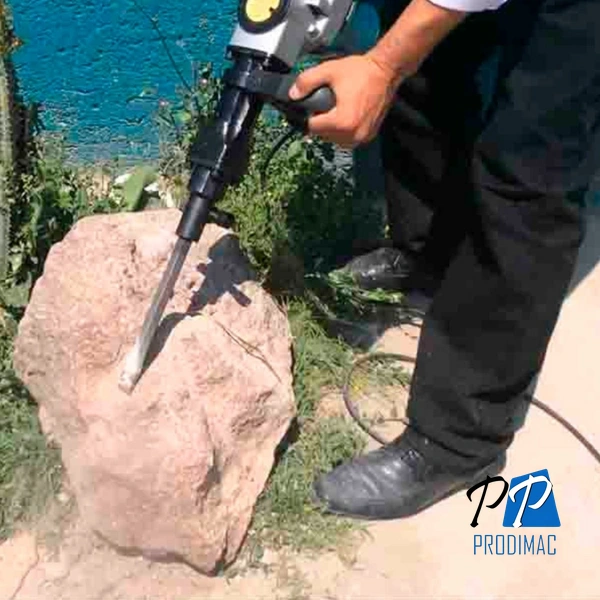 Martillo Demoledor hexagonal 21mm 1130W - 13 J HM1201