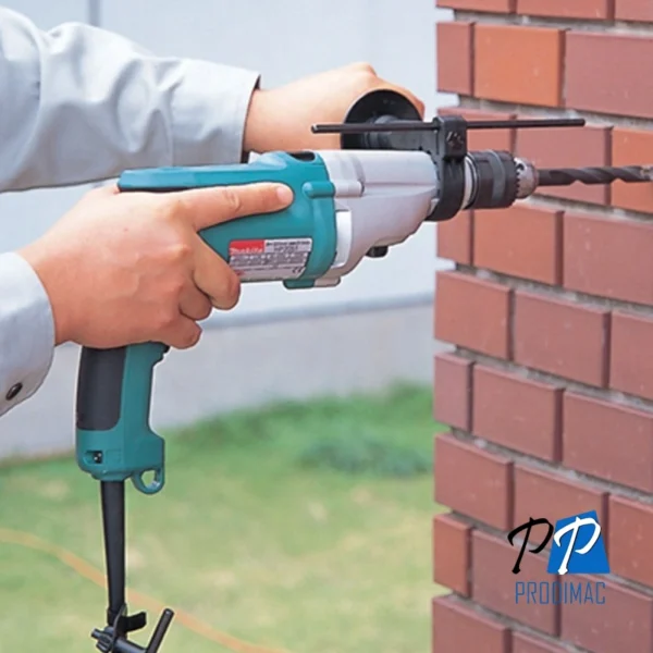 Taladro Percutor 1/2" 720W 58000 gpm Makita HP2050H