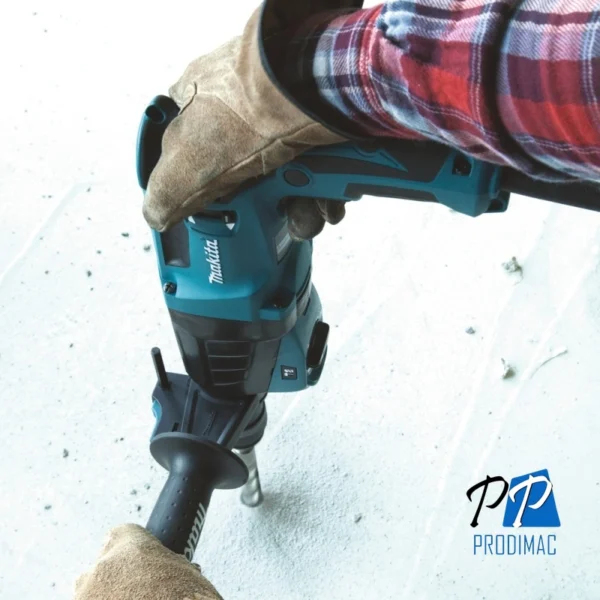 Rotomartillo SDS Plus 800W 2.4J + Makpac Makita HR2630J