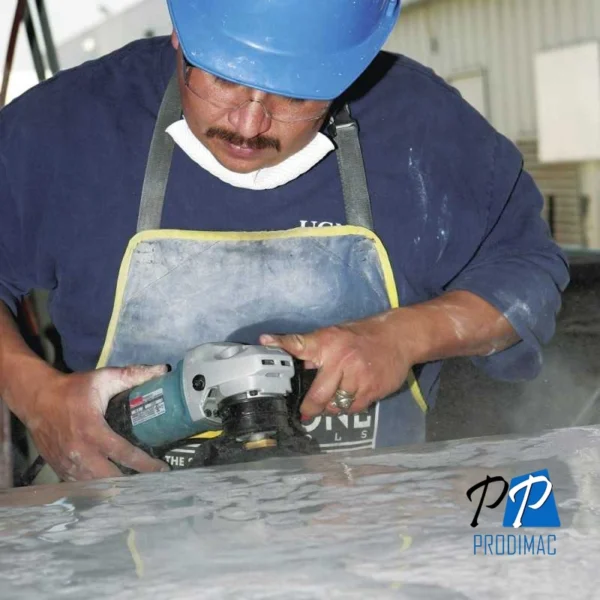 PW5001C-3.webp Pulidora de Granito 5" 900W 2000-4000Rpm Makita PW5001C