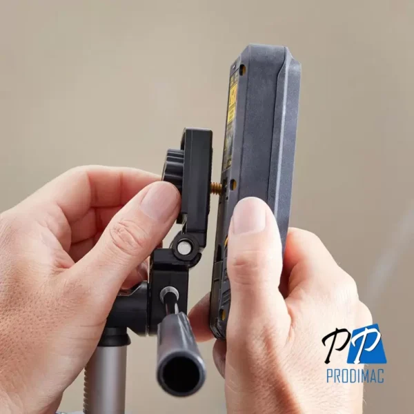 Tripode Telescópico Altura de Trabajo 47.5 - 124 cm Stanley 1-77-201