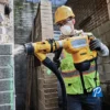 D25614K-B2-5.webp Rotomartillo SDS Max 1350W 10.5J Dewalt D25614K-B2