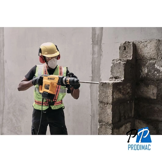 D25881K-B2-4.webp Martillo Demoledor SDS MAX 10Kg, 17,5J, 1600W L-Shape D25881K-B2 DeWalt