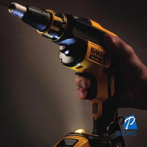 Atornillador para Drywall 1/4" Hex 20V XR Inc 2 Bat y Carg Dewalt DCF620D2-B2