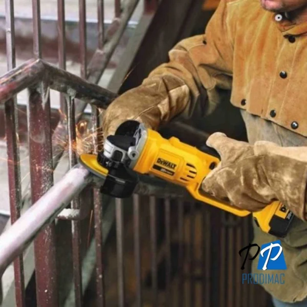 Amoladora Angular 4 1/2" 20V Max Incl 2 Bat + Carg Dewalt DCG412M2-B2