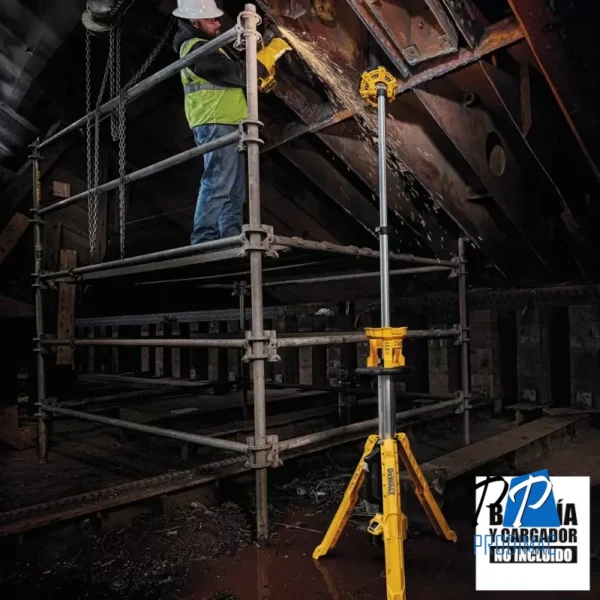 Linterna Trabajo Led 20 V 3000 Lm (Sin Baterias/Sin cargador) Dewalt DCL079B