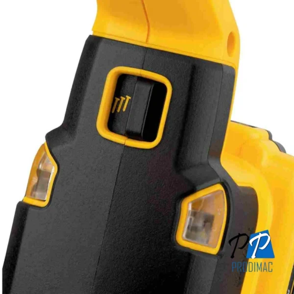 Clavadora 5/8" - 2 1/8" 20V Calibre 18 Xr Baretool Dewalt DCN680B