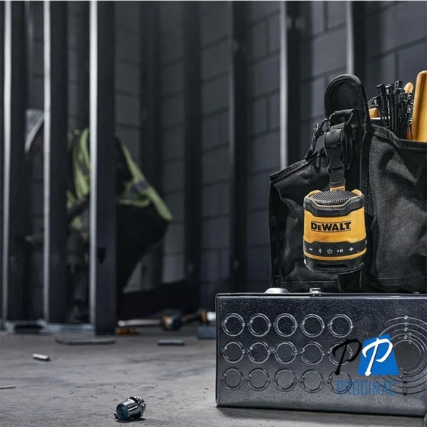 Mini Parlante Bluetooth 12V / 20V USB-C Dewalt DCR008