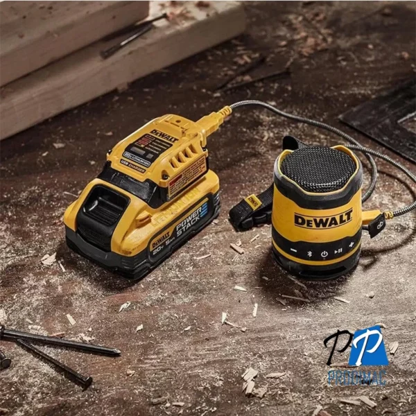 Mini Parlante Bluetooth 12V / 20V USB-C Dewalt DCR008
