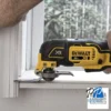 Herramienta Multiuso Oscilante 20 V Xr 20000 Cpm (Sin Baterias/Sin Cargador) Dewalt DCS356B