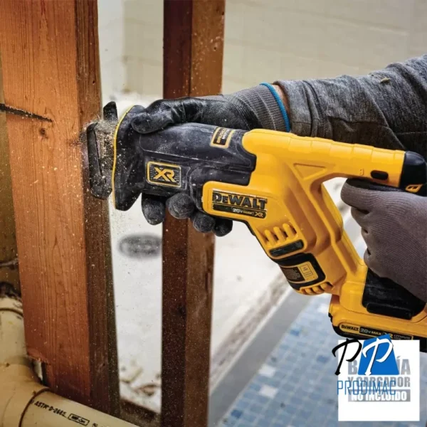 Sierra Sable 1 1/8" 20 V Xr 2900 Cpm (Sin Baterias/Sin cargador) Dewalt DCS367B