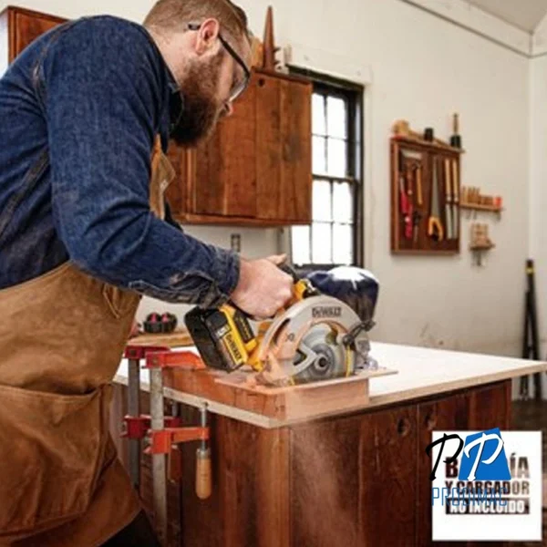 Sierra Circular 7 1/4" 20V Xr 5500 Rpm Baretool Dewalt DCS570B