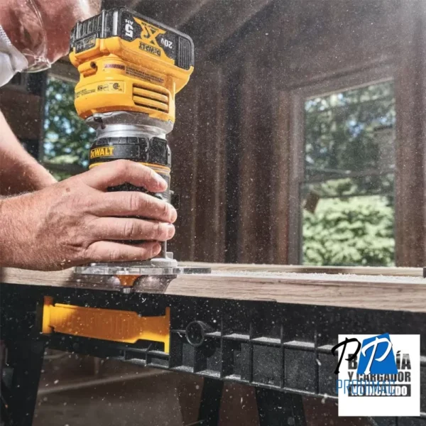 Ruteadora Fresadora 1/4" 20V Xr Baretool (Sin Baterias ni Cargador) Dewalt DCW600B