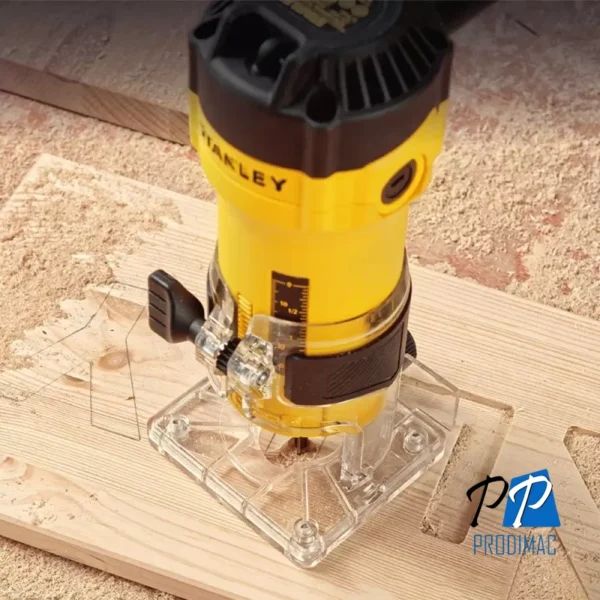 Fresadora 1/4" 550W Stanley ST55-B2